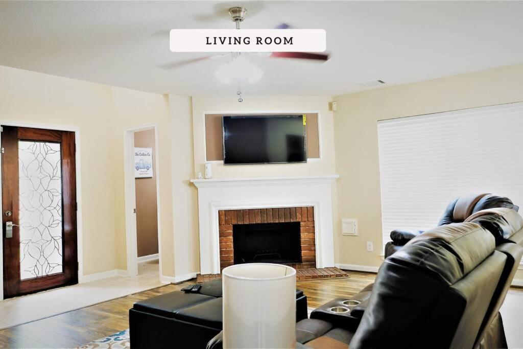 스태포드 Exceptional, 5 Beds, Near Downtown - Bold Ruler 빌라 외부 사진